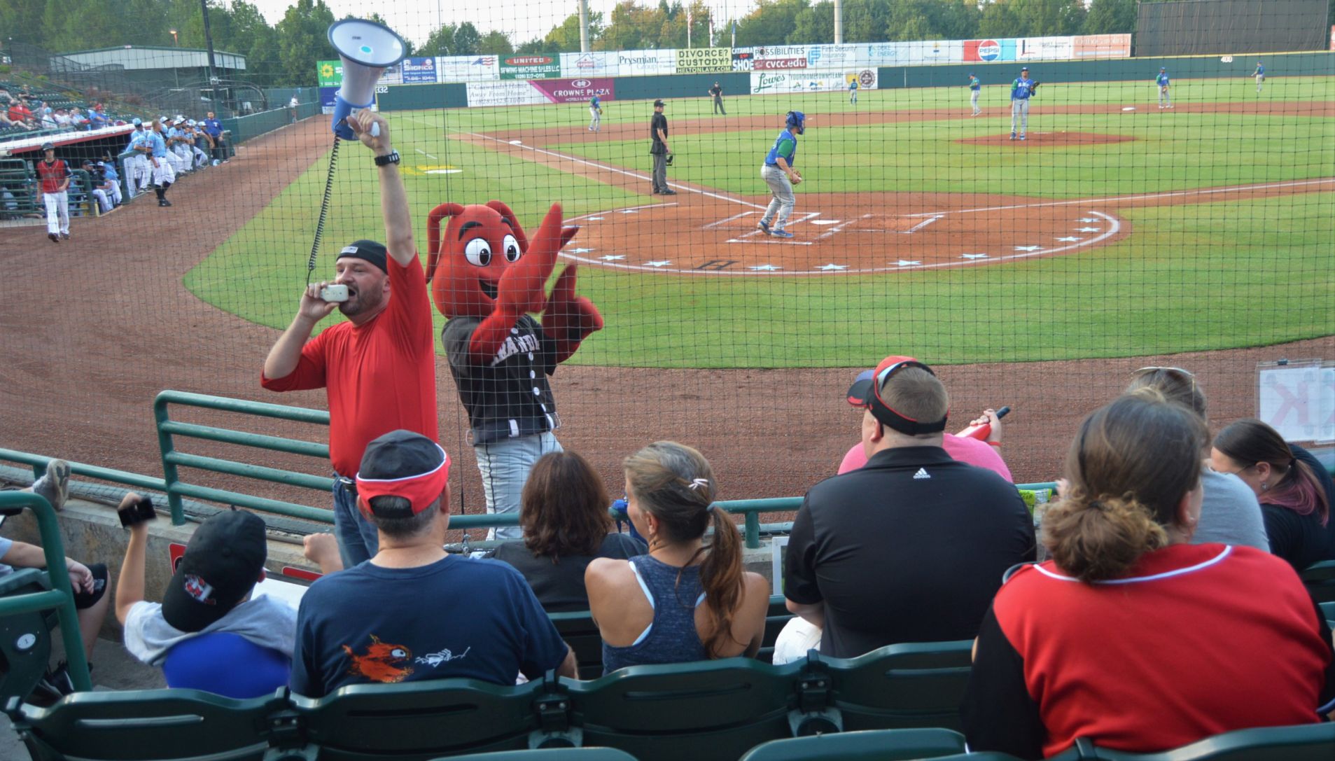 crawdads hoppin' (94).JPG